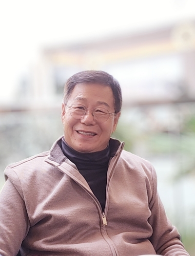 김수덕 씨, 2026 道실버트롯 경연대회 철원군 대표 출전