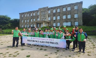 철원군 지역자율방재단, 여름철 모기 방역 자원봉사활동 실시